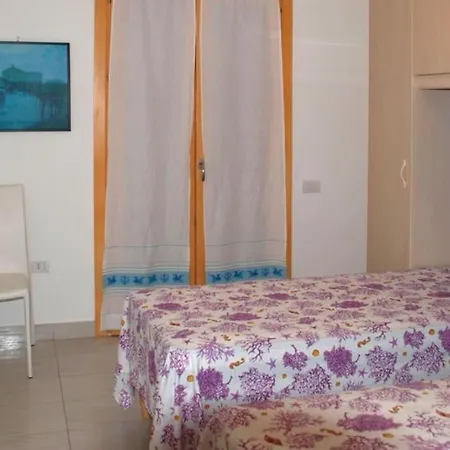 Διαμέρισμα Elegante Ed Ampio 100 Mt Dal Centro Di *